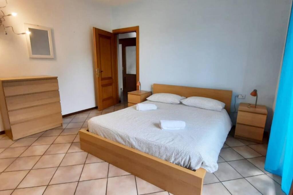 Il Vecchio Kiwi - House With Private Garden Villa Oleggio Castello Eksteriør billede